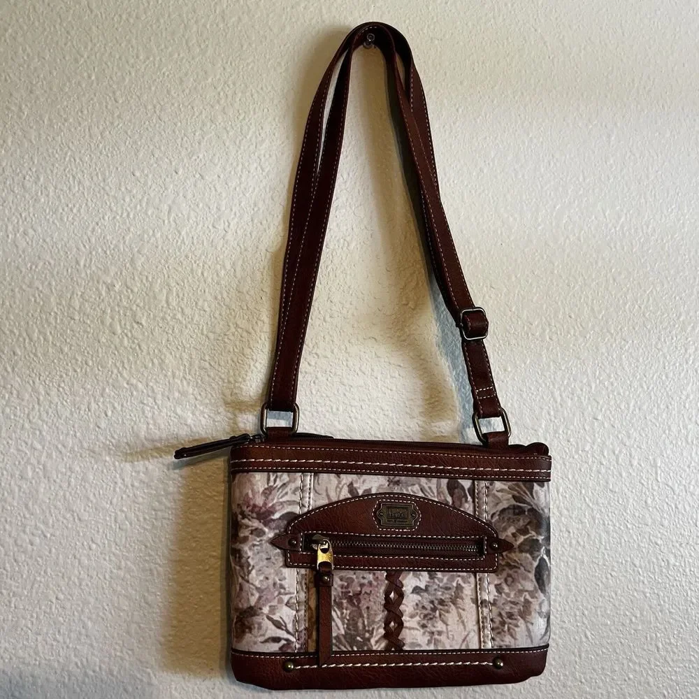NWOT Born On Concept BOC‎ Faux Leather & Floral Crossbody Purse